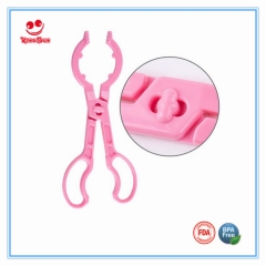 Plastic Baby Feeding Bottle Tong for Holding Nipple